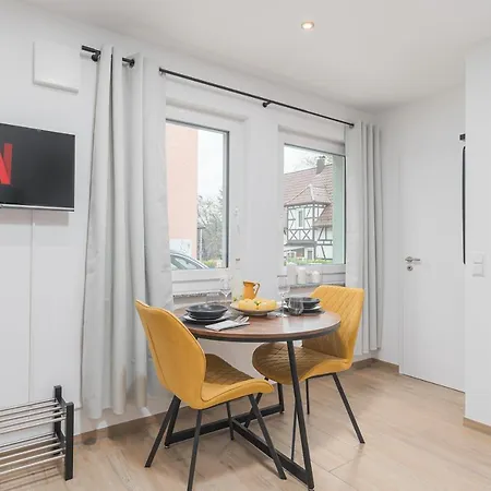 Lemon In Stetten Apartment